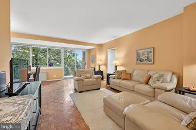 3900 Watson Place NW #B-1G, Washington, DC 20016 - Photo 3