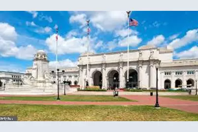 811 Massachusetts Avenue NE, Washington, DC 20002 - Photo 55