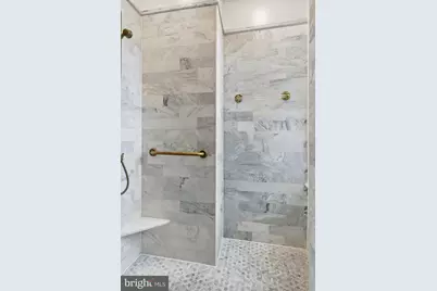 811 Massachusetts Avenue NE, Washington, DC 20002 - Photo 37