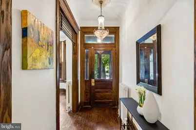 811 Massachusetts Avenue NE, Washington, DC 20002 - Photo 5