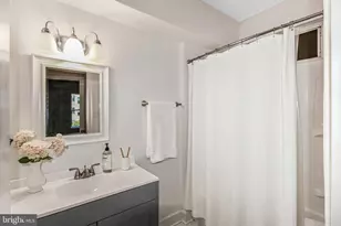 3901 Cathedral Ave NW, Washington, DC 20016 - Photo 5