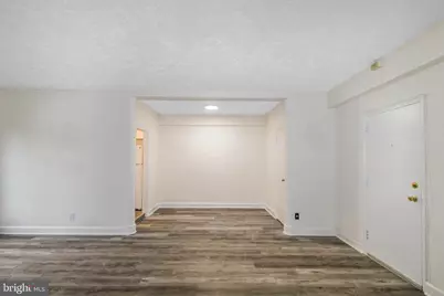 3901 Cathedral Avenue NW #201, Washington, DC 20016 - Photo 3