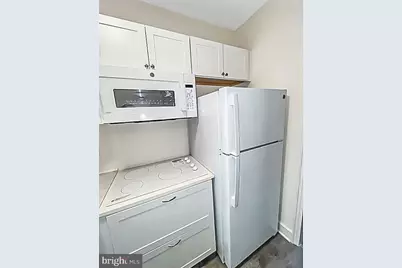 3901 Cathedral Avenue NW #201, Washington, DC 20016 - Photo 5