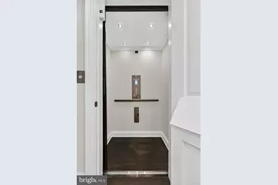 2107 Foxhall Road NW, Washington, DC 20007 - Photo 61