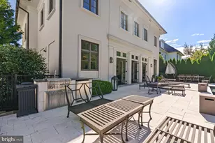 2107 Foxhall Rd NW, Washington, DC 20007 - Photo 19