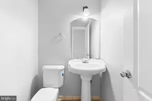 1829 Providence St NE, Washington, DC 20002 - Photo 13