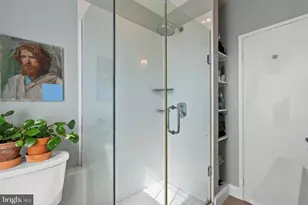 3217 Reservoir Rd NW, Washington, DC 20007 - Photo 19