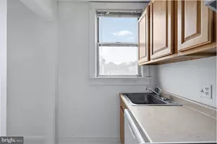 1820 Clydesdale Pl NW, Washington, DC 20009 - Photo 13