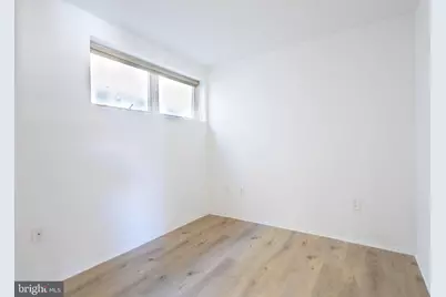 2422 17th Street NW #201, Washington, DC 20009 - Photo 3