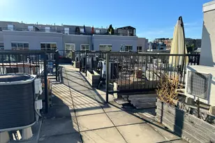 2422 17th St NW, Washington, DC 20009 - Photo 15