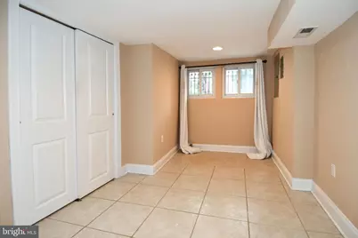 11 R Street NW, Washington, DC 20001 - Photo 43