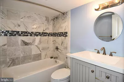 11 R Street NW, Washington, DC 20001 - Photo 39