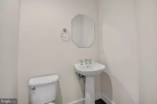 2855 Chancellor's Way NE, Washington, DC 20017 - Photo 23