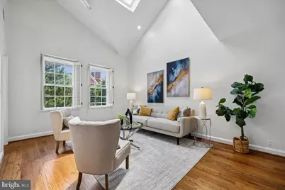 3621 39th Street NW #E323, Washington, DC 20016 - Photo 3