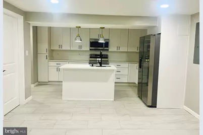 1319 C Street NE #B, Washington, DC 20002 - Photo 3