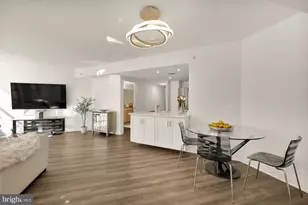 915 E St NW, Washington, DC 20004 - Photo 7