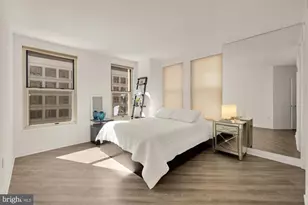 915 E St NW, Washington, DC 20004 - Photo 17