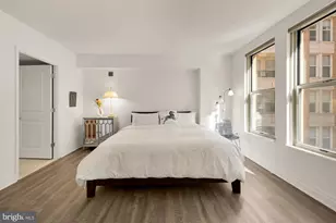 915 E St NW, Washington, DC 20004 - Photo 15