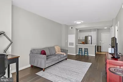 555 Massachusetts Avenue NW #406, Washington, DC 20001 - Photo 3