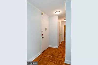 4000 Tunlaw Road NW #505, Washington, DC 20007 - Photo 5