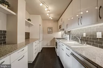 2939 Van Ness Street NW #1126, Washington, DC 20008 - Photo 9