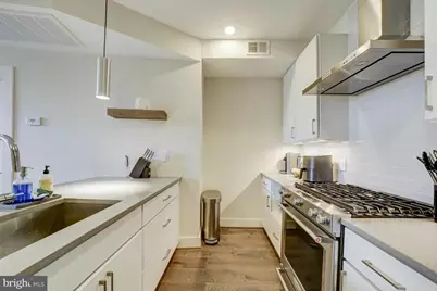 2337 Champlain Street NW #104, Washington, DC 20009 - Photo 11