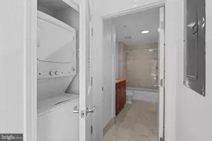 2425 L Street NW, Washington, DC 20037 - Photo 23