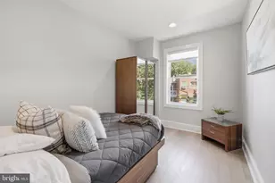 1725 34th St NW, Washington, DC 20007 - Photo 21