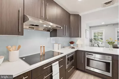 1725 34th Street NW, Washington, DC 20007 - Photo 11