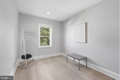 1725 34th Street NW, Washington, DC 20007 - Photo 23