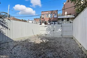 1725 34th St NW, Washington, DC 20007 - Photo 31