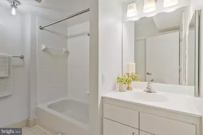 1000 New Jersey Avenue SE #914, Washington, DC 20003 - Photo 27