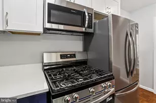 950 25th St NW, Washington, DC 20037 - Photo 15