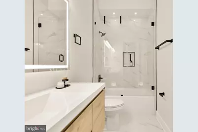 1631 G Street SE, Washington, DC 20003 - Photo 19