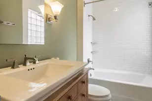 1319 35th St NW, Washington, DC 20007 - Photo 19