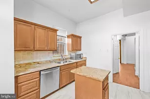 1021 Columbia Rd NW, Washington, DC 20001 - Photo 17