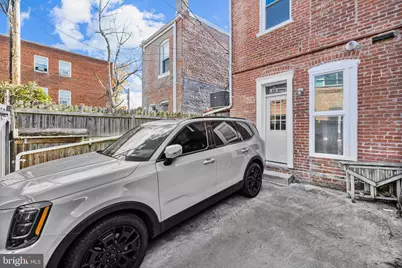 1021 Columbia Road NW, Washington, DC 20001 - Photo 51