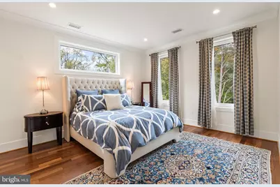 5152 Linnean Terrace NW, Washington, DC 20008 - Photo 19