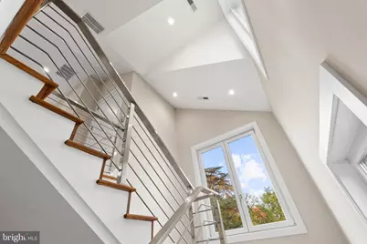 5152 Linnean Terrace NW, Washington, DC 20008 - Photo 23