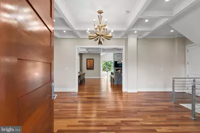 5152 Linnean Terrace NW, Washington, DC 20008 - Photo 3