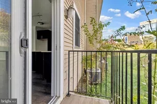 437 Woodcrest Dr SE, Washington, DC 20032 - Photo 19