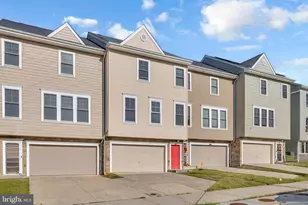 437 Woodcrest Dr SE, Washington, DC 20032 - Photo 3