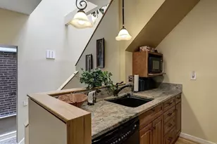 825 F St NE, Washington, DC 20002 - Photo 7