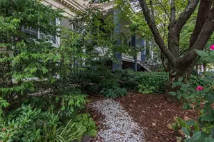 825 F St NE, Washington, DC 20002 - Photo 3