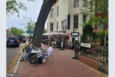 825 F Street NE, Washington, DC 20002 - Photo 29