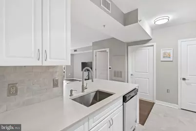 555 Massachusetts Avenue NW #1319, Washington, DC 20001 - Photo 15