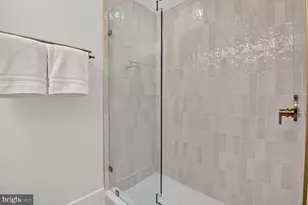 2524 41st St NW, Washington, DC 20007 - Photo 23