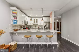 1833 California St NW, Washington, DC 20009 - Photo 5