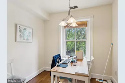 2143 Newport Place NW, Washington, DC 20037 - Photo 19