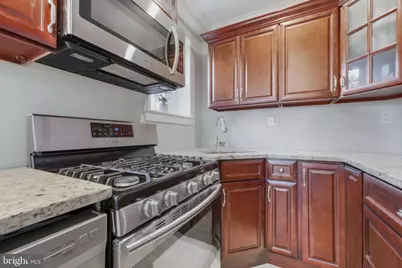 3925 Davis Place NW #B7, Washington, DC 20007 - Photo 13